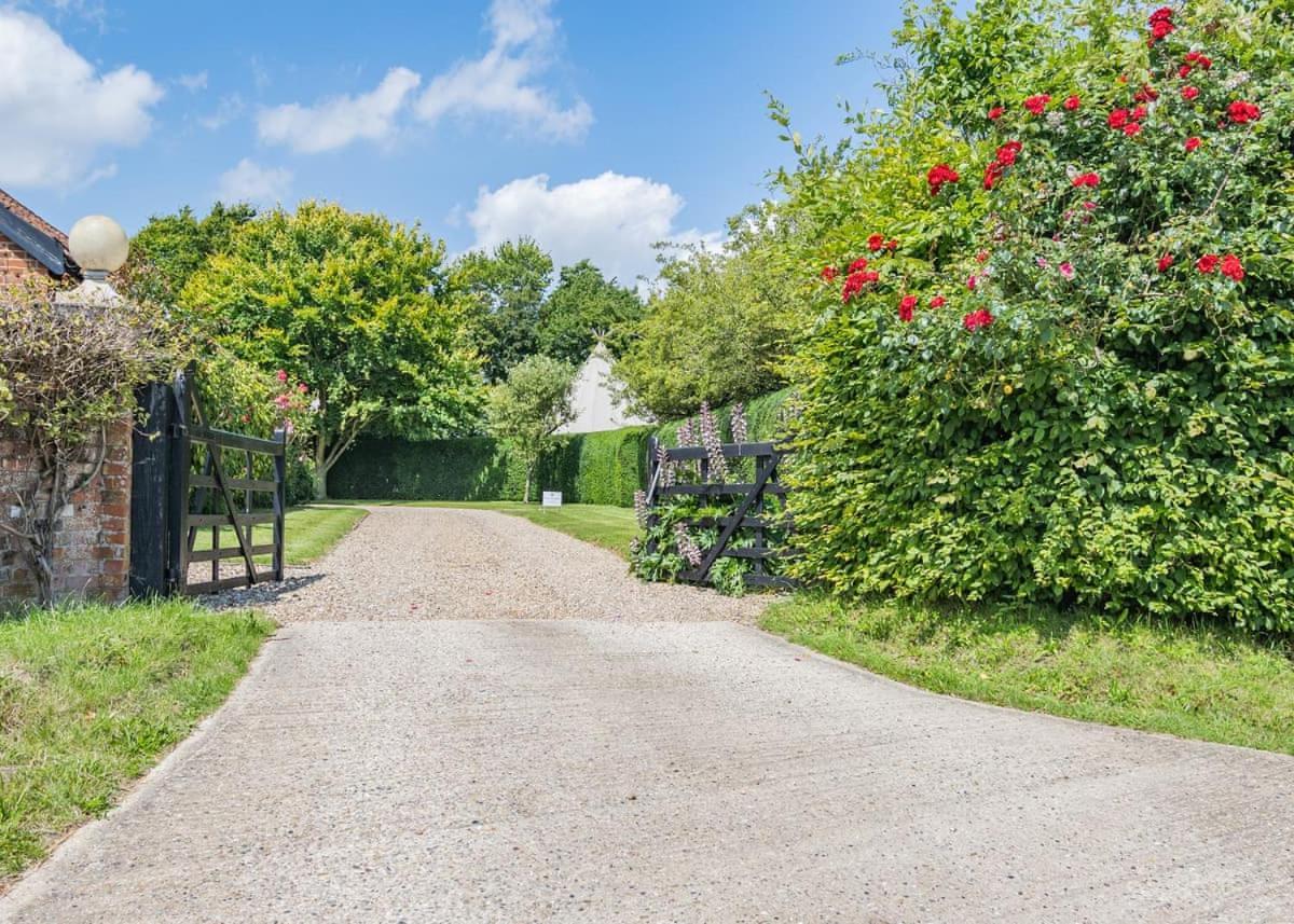 Apple Mount Retreat Lavenham Exterior foto